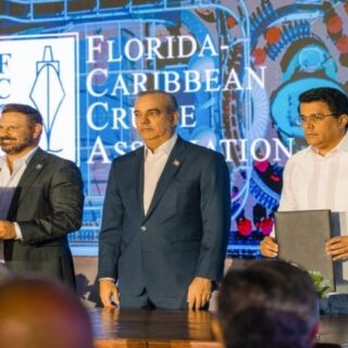 Dominican Republic Signs Pact with Florida Caribbean Cruise Association