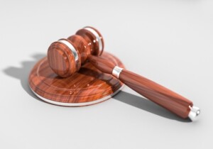 Puerto Rican Bancrédito Sues Lawyers Over Legal Advice That Led to Multi-Million-Dollar Fine